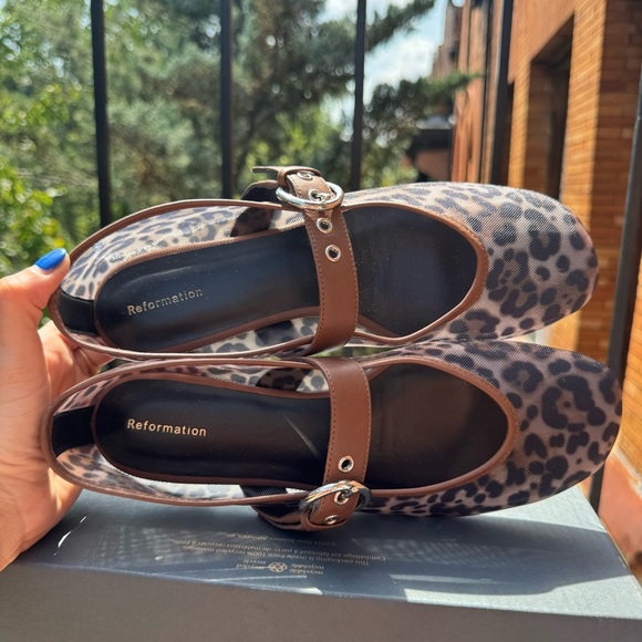 New Reformation Bethany Ballet Flat Shoes Leopard Mesh Black 9 - Picture 7 of 17